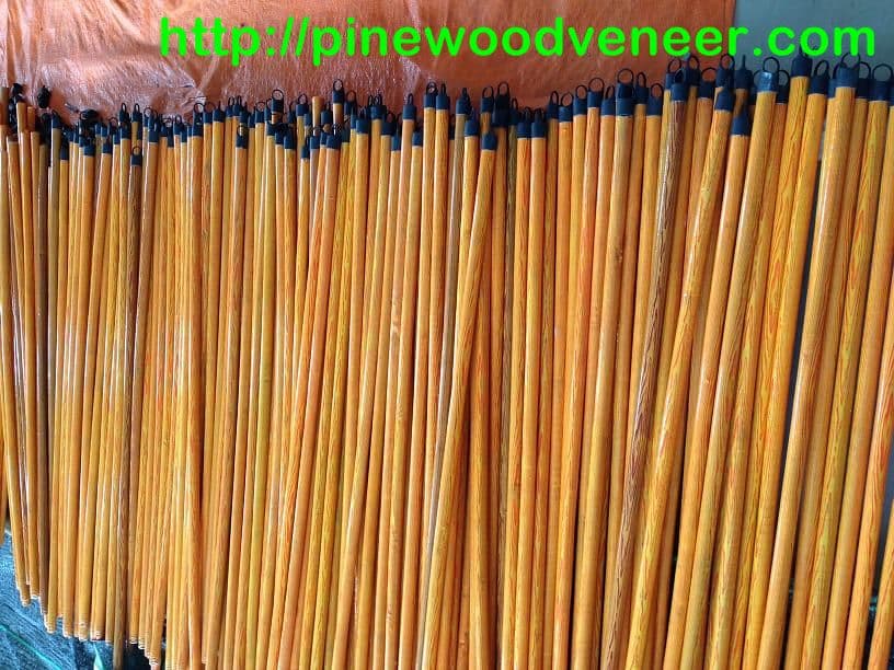 www.pinewoodveneer.com